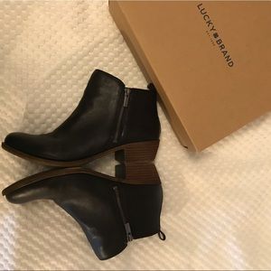 Lucky Brand Women’s Basel Bootiea